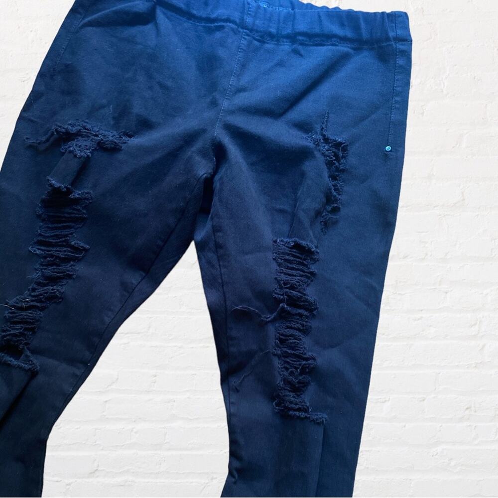 Joe’s Jeans pull up distressed jegging style jeans